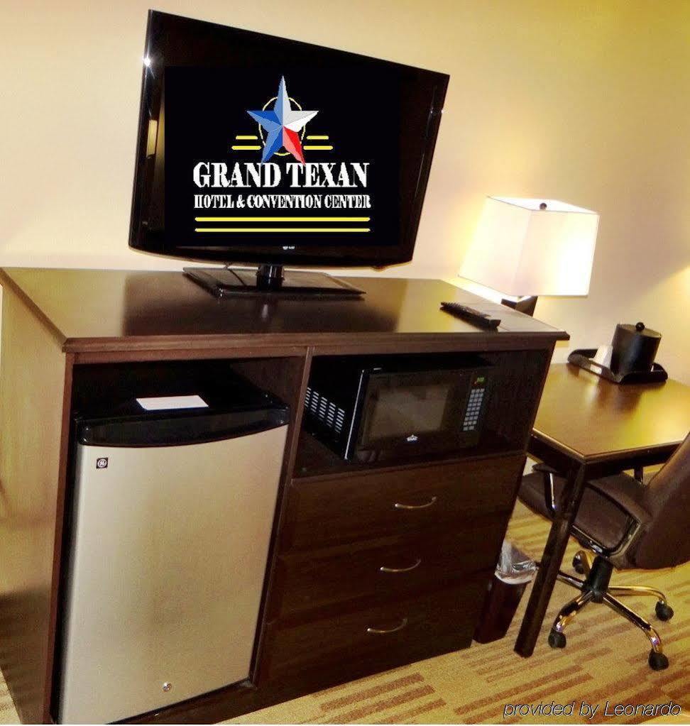Grand Texan Hotel And Convention Center Midland Dış mekan fotoğraf
